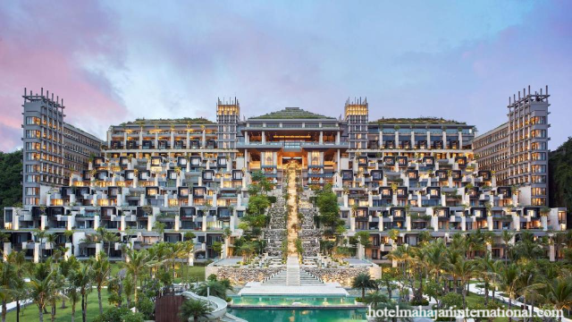 5 Rekomendasi Hotel Bintang 5 di Bali